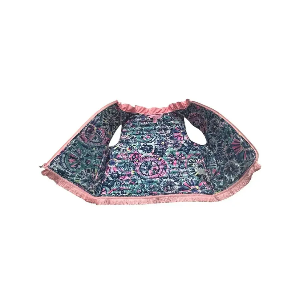Lilly Pulitzer pink puffer vest Size M (6-7). Pockets